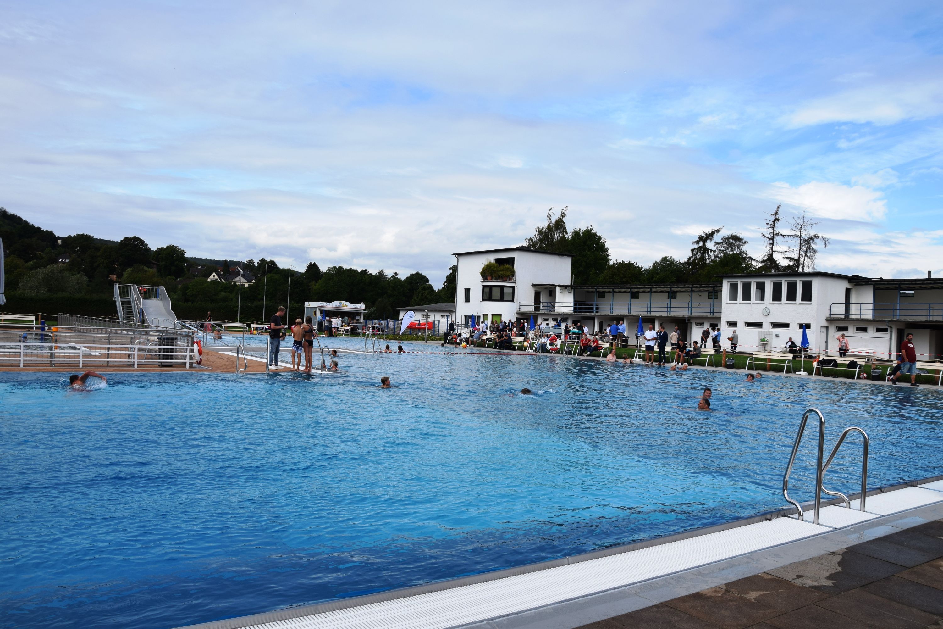 Das sanierte Freibad in H&ouml;xter